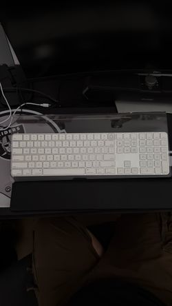 Magic Keyboard
