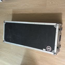 Road Runner Heavy Duty Case