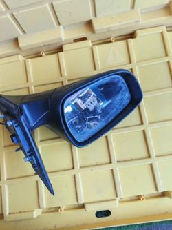 2012 accent side mirror LH
