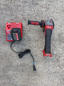 Milwaukee M18 Fuel Brushless Angle Grinder with Charger
