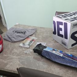 SHOEI RF1200 SIZE M HELMET 93 MARQUEZ SMOKE-FREE PET-FREE HOME