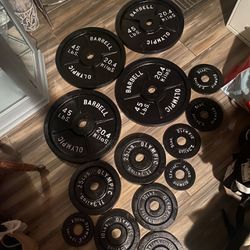 New Weight Set + Pre-Owned Home Gym (READ DESCRIPTION)