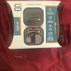 Carson And Quinn Travel Charging Kit 