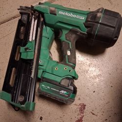 Metabo HPT 18V MultiVolt Cordless Brad Nailer