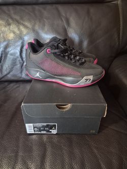 Jordan Luka .77 Sz 6y Basketball Shoes