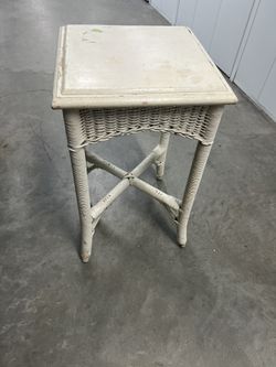 Wicker And Woodside Table