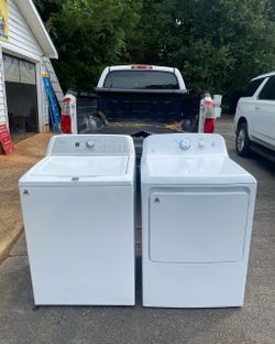 Maytag Washer and GE Dryer Set