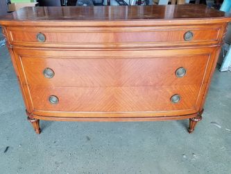 Solid oak dresser