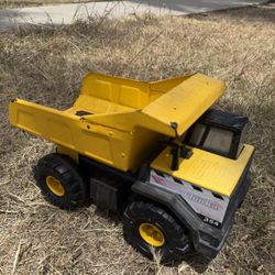 Tonka Yellow Dump Truck 