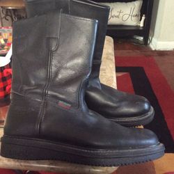 Men’s  Boots Size 9  1/2 