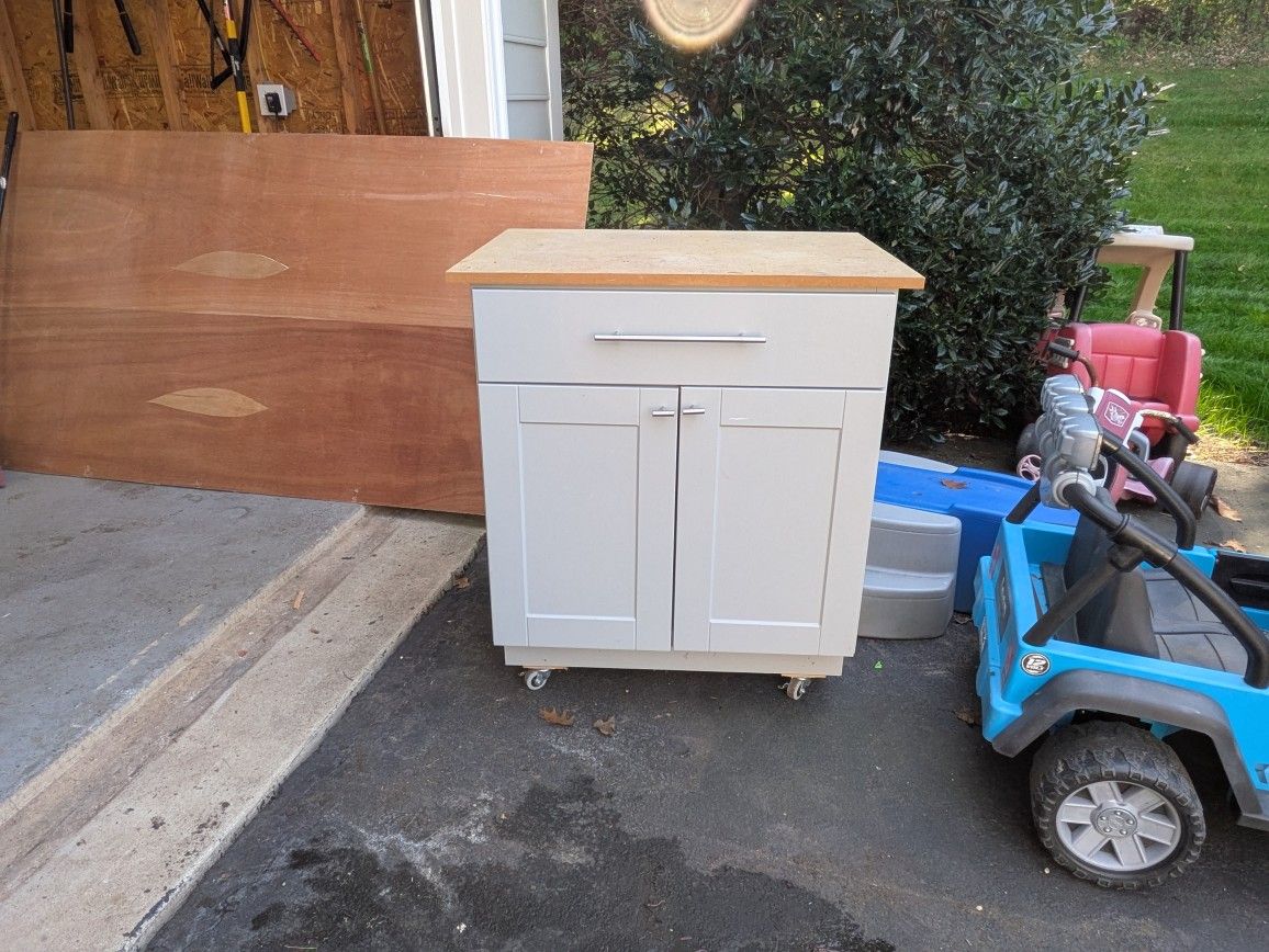 Rolling Cabinet