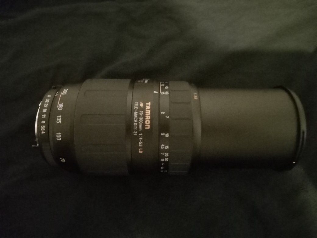 Tamron AF 70 300mm F/4.0 5.6 LD Lens