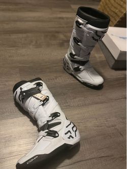 Brand New Fox dirtbike racing boots size 10-11 men's