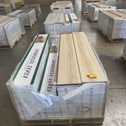 Up $0.89/sq ft 5.5mm~10mm Luxury Vinyl Plank Flooring SPC Flooring Wholesale Price 100+ Colors Available