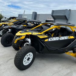 2024 Can-am Maverick R