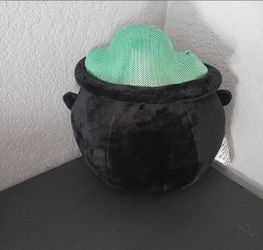Brand new 🎃 Halloween 👻 cauldron decorative pillow