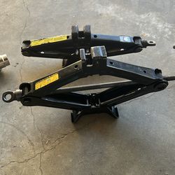 Car car jack stands x2