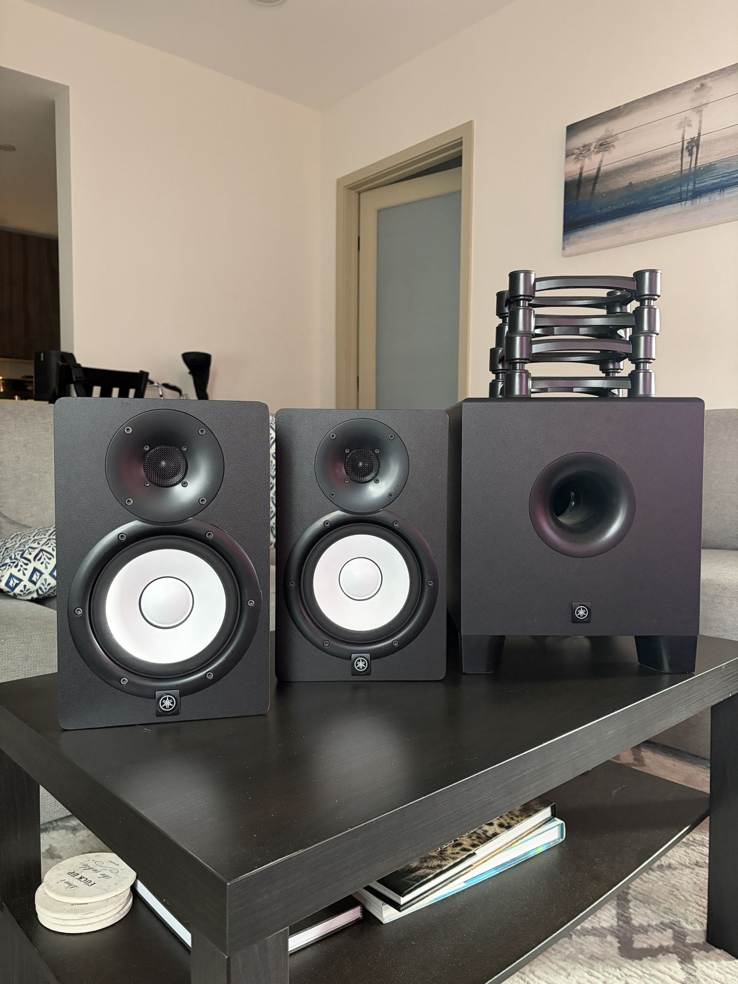Yamaha HS7 Pair + Yamaha HS8S sub +  Isostands Excellent condition 