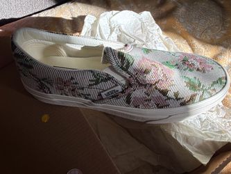 Women’s Vans Slip On Shoes Floral Sz 6.5