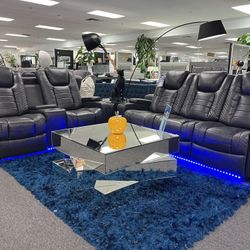 🦃🇺🇸 Early Turkey Sale On All Living Room Sets!! Sofa And Loveseat With Coffee Table Rug And Two And Tables $1199 🦃🇺🇸