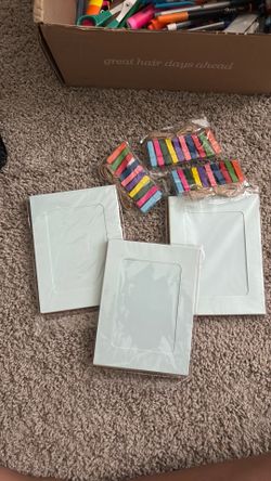 4x6 paper frames with clip and string