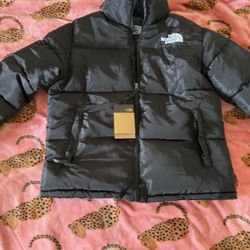 Northface Puffer 700 NEW