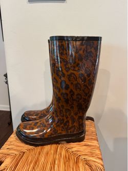 Leopard Print Rain Boots - Brown/Black size 9
