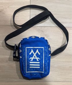 Blue Paisley Mini Crossbody Shoulder Bag