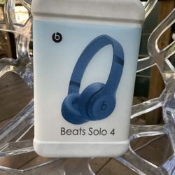 Beats Solo 4 Wireless Bluetooth Headphones 
