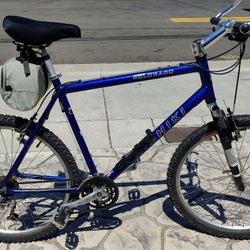 Nishiki Colorado Mountain Hybrid Bike - Excellent Condition