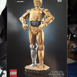 In Box C-3PO