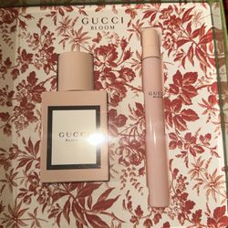 Gucci Bloom Perfume 