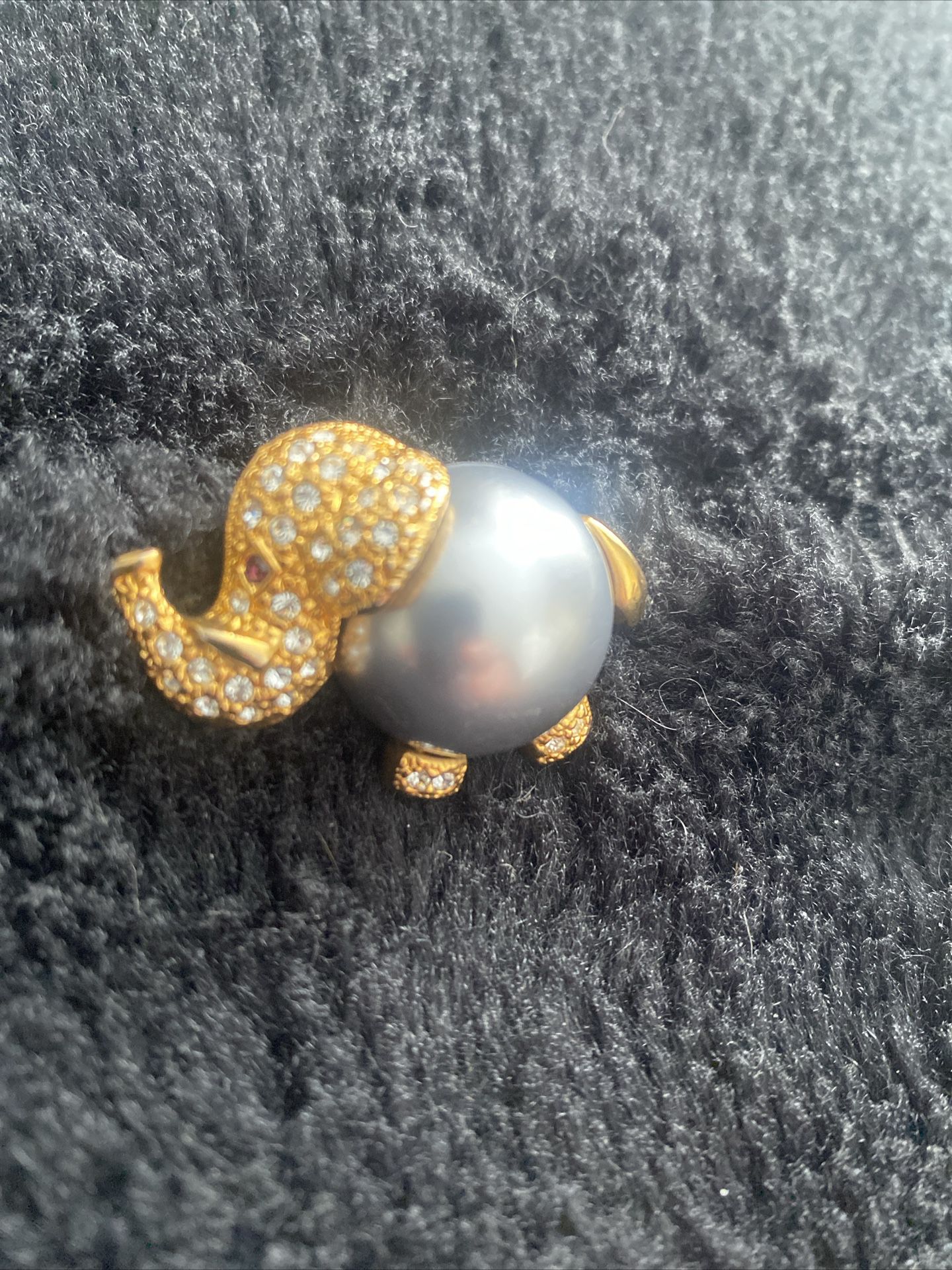 Vintage Pearl Belly Elephant Brooch, Designer Signed GY or CY