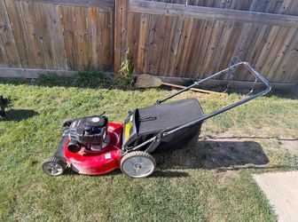 Yard Machines 140cc Gas Lawn Mower