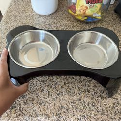 Pet Food Bowl Tray And Bowls 