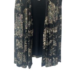 Alex Evenings Womens Jacket Medium Black White Sparkly Party Cardigan 3X  Make a bold fashion statement at your next wedding event with this stunning 