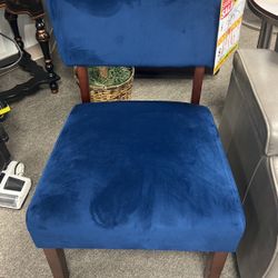Accent Chair 