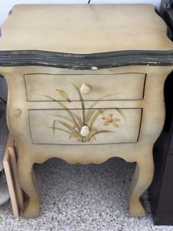 FREE Nightstand - Solid Wood