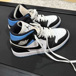 Nike Air Jordan 1 Mid University Blue