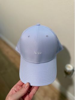 Women’s Nike Hat Purple