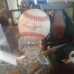 Autographed Baseball Reggie Jackson