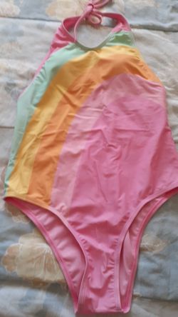 Bathing suit
