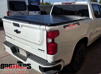 Tri-fold Bed Cover Tapaderas Para Trocas Bedliner Tapa de tres pedazos Tapaderas Para Trocas