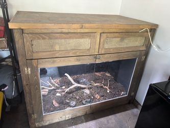 Large Reptile enclosure