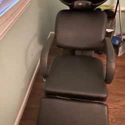 Shampoo Chair