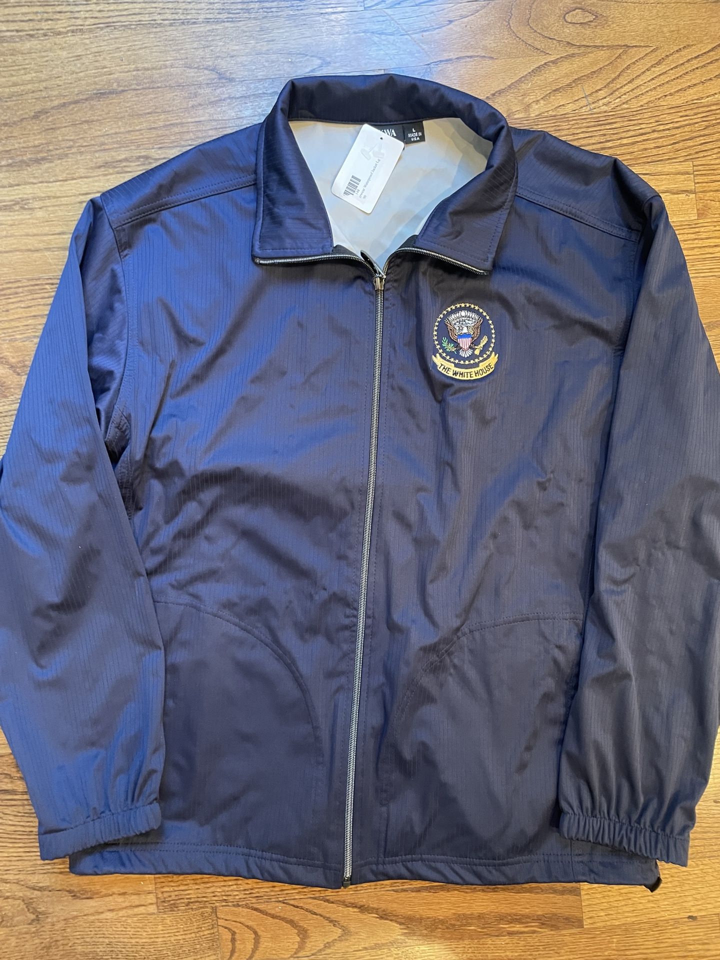 The White House Full Akwa Full Zip Navy Water Proof Jacket Men's Large NWT- RARE. Condition is brand new with tags! This White House navy waterproof j