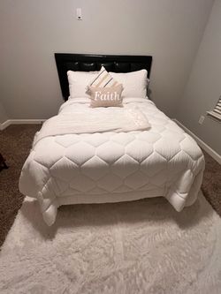Full size Bed!