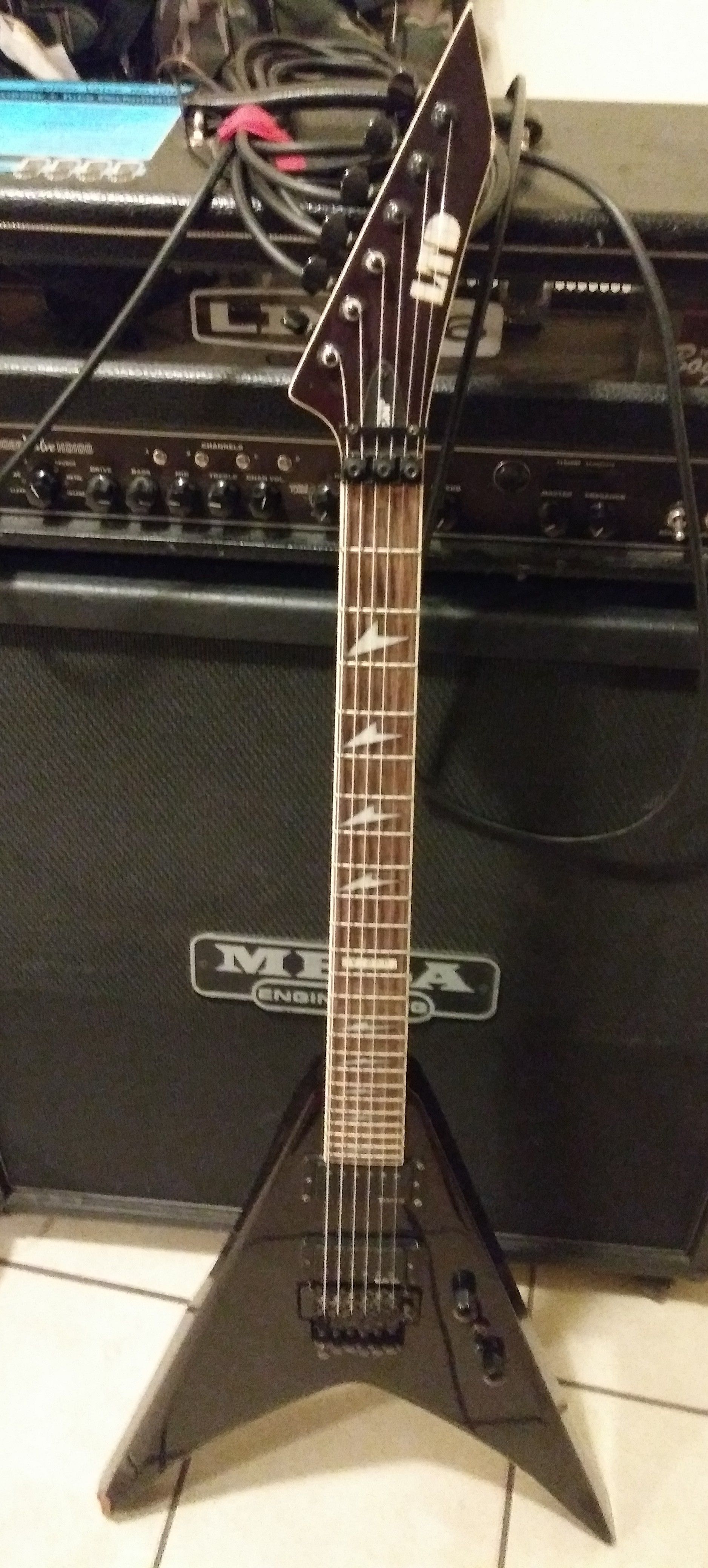 ESP LTD V-250 Arrow trade or sale