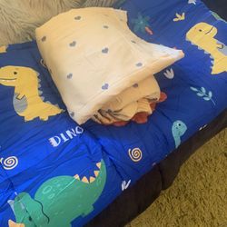 Brand New 7 Piece Full Comforter Set