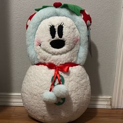 New Disney Minnie Mouse Holiday Greeter 